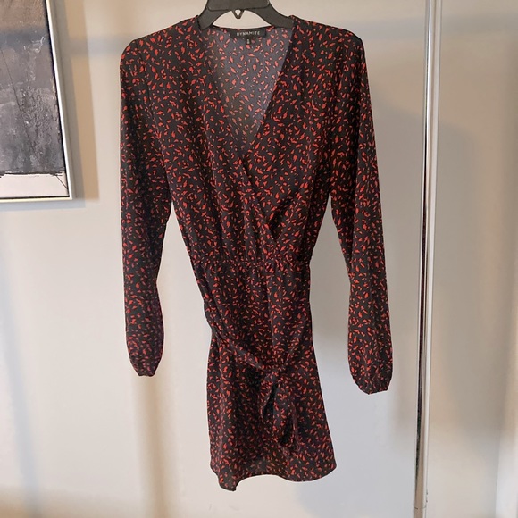 Dynamite faux wrap dress - Picture 1 of 4